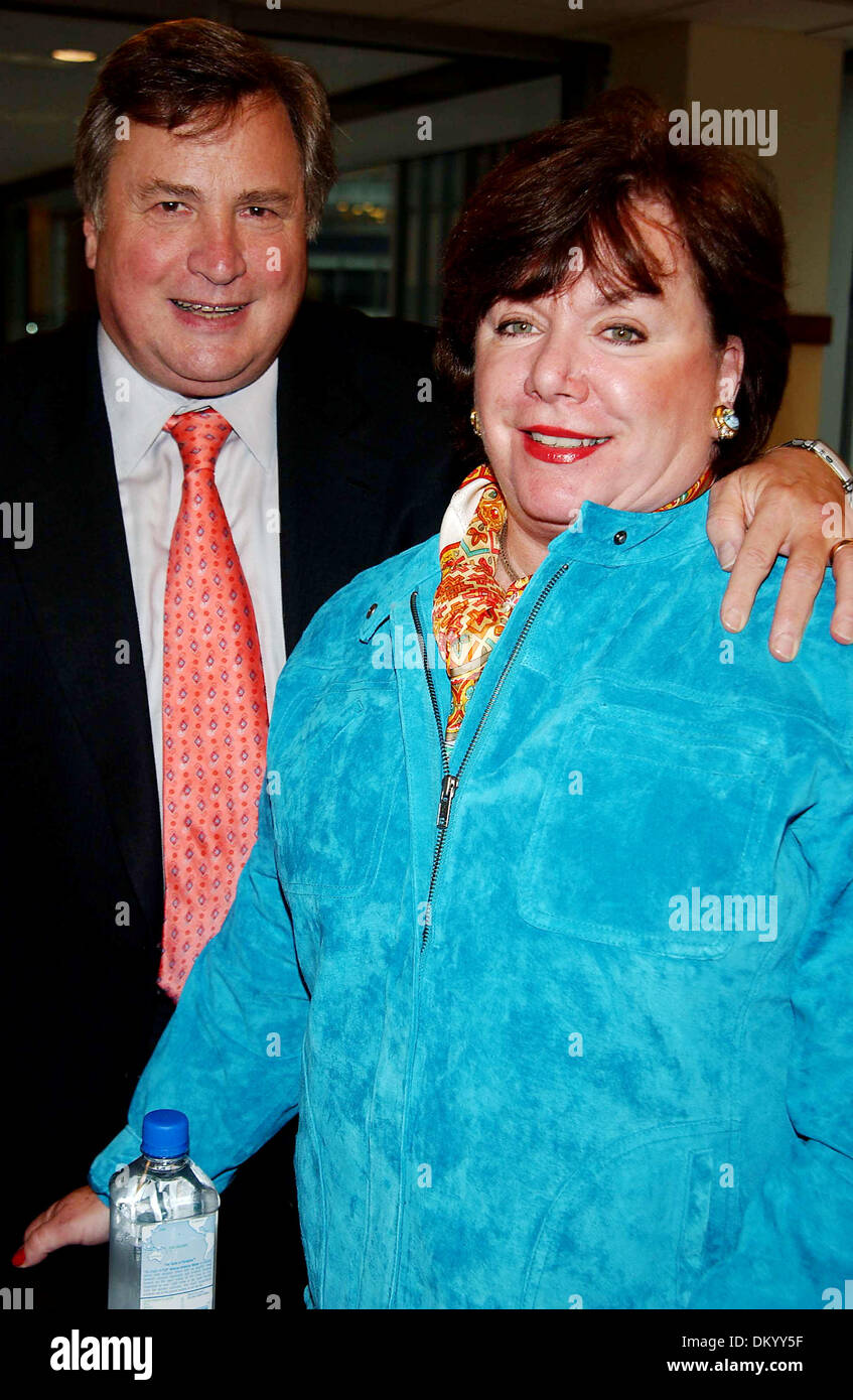 Goodbye Gossip Girl Spoilers Dick Morris Eileen Mcgann