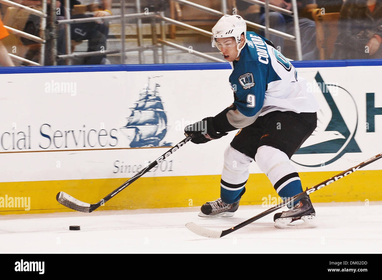 Logan couture hi-res stock photography and images - Alamy