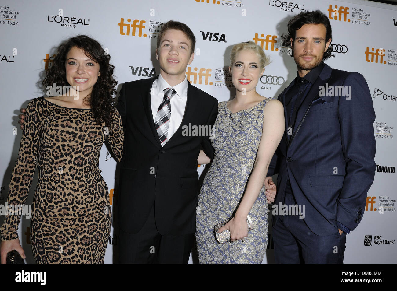 Tatiana Maslany Connor Jessup Charlotte Sullivan and Charlie Carrick