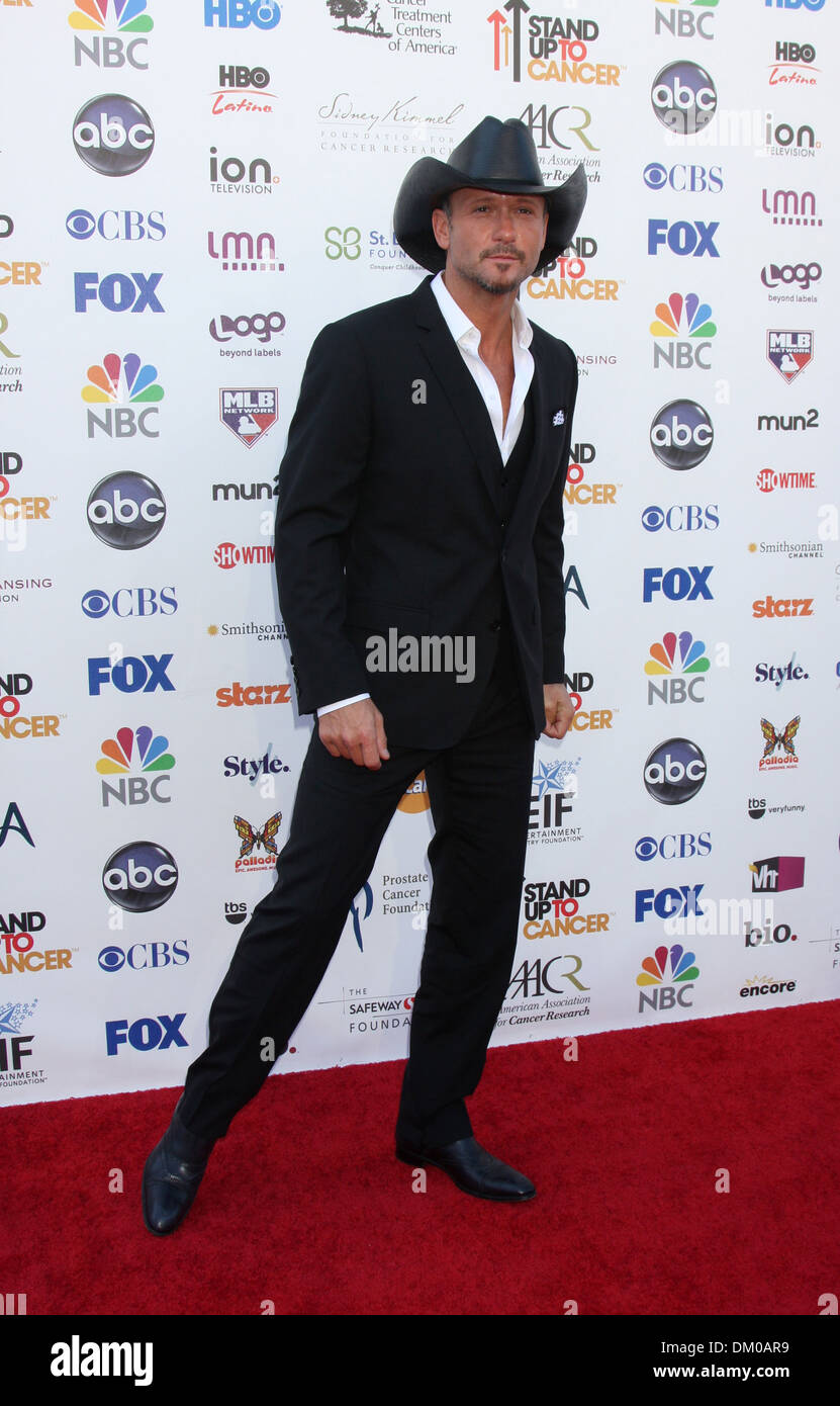 Tim McGraw Stand up to Cancer held at Shrine Auditorium Arrivals Los