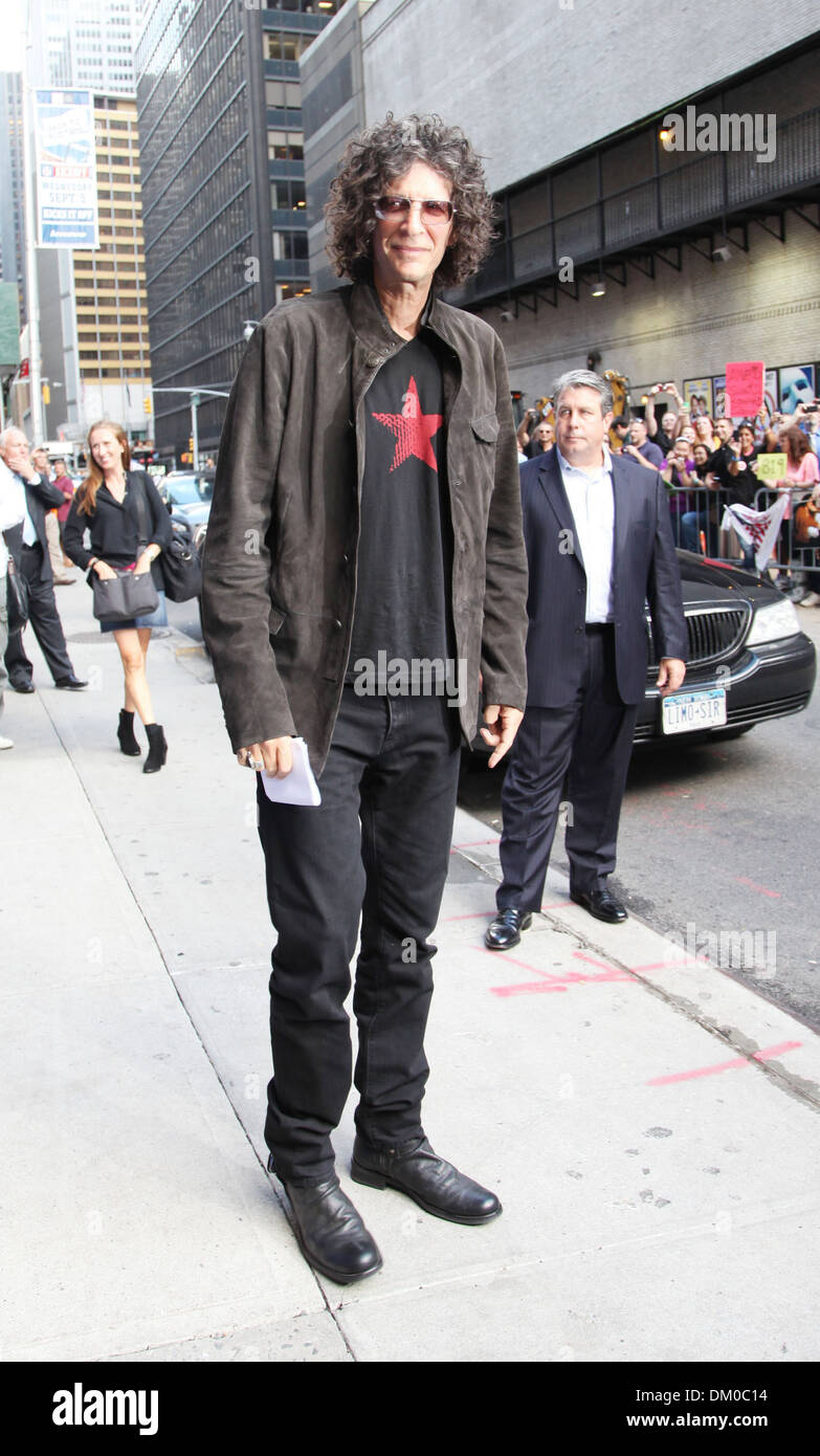 Howard Stern at Ed Sullivan Theater for 'The Late Show with David ...