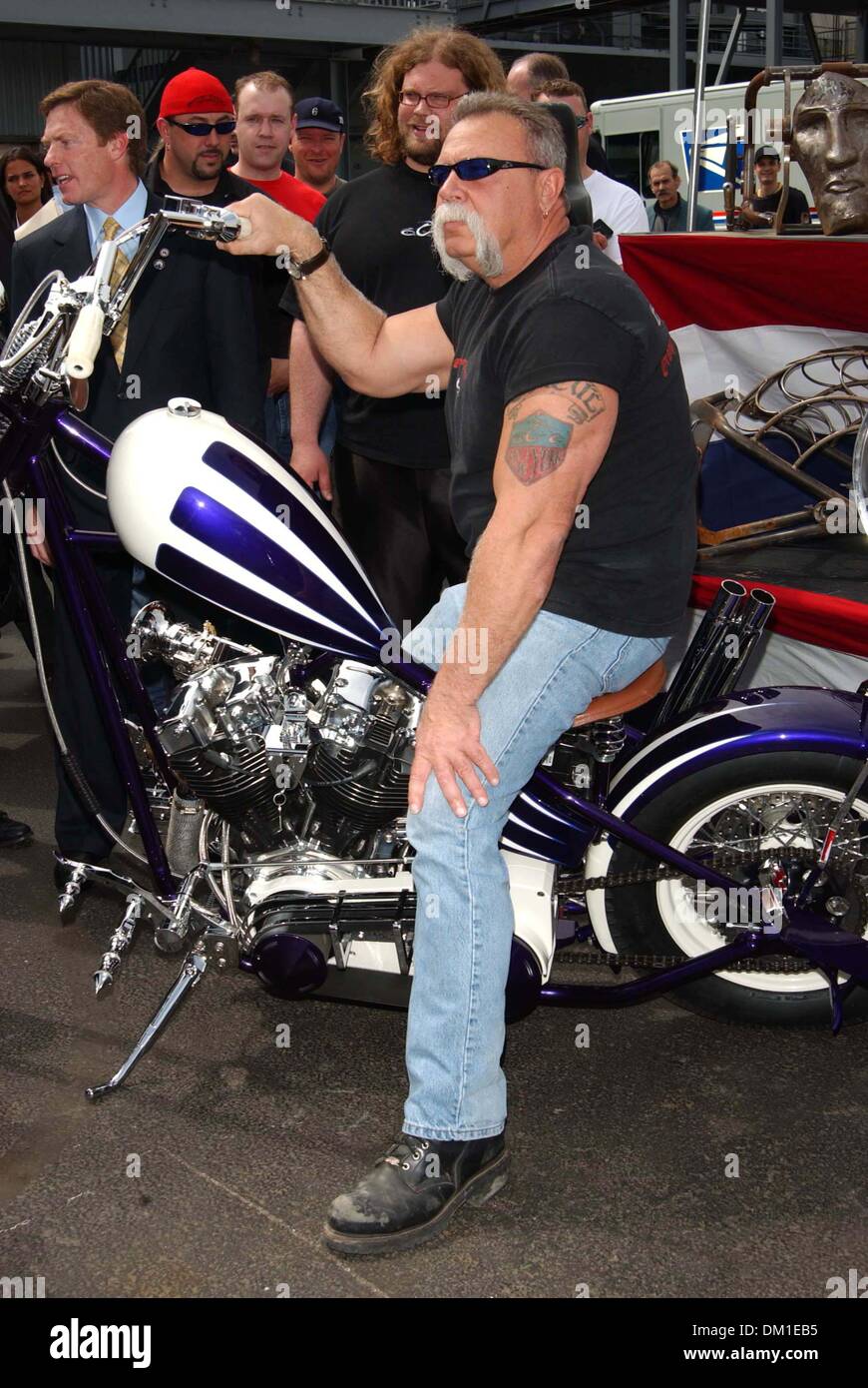 Aug. 28 2001 K42624AR.PAUL TEUTUL SR AND SON PAULIE THE STARS