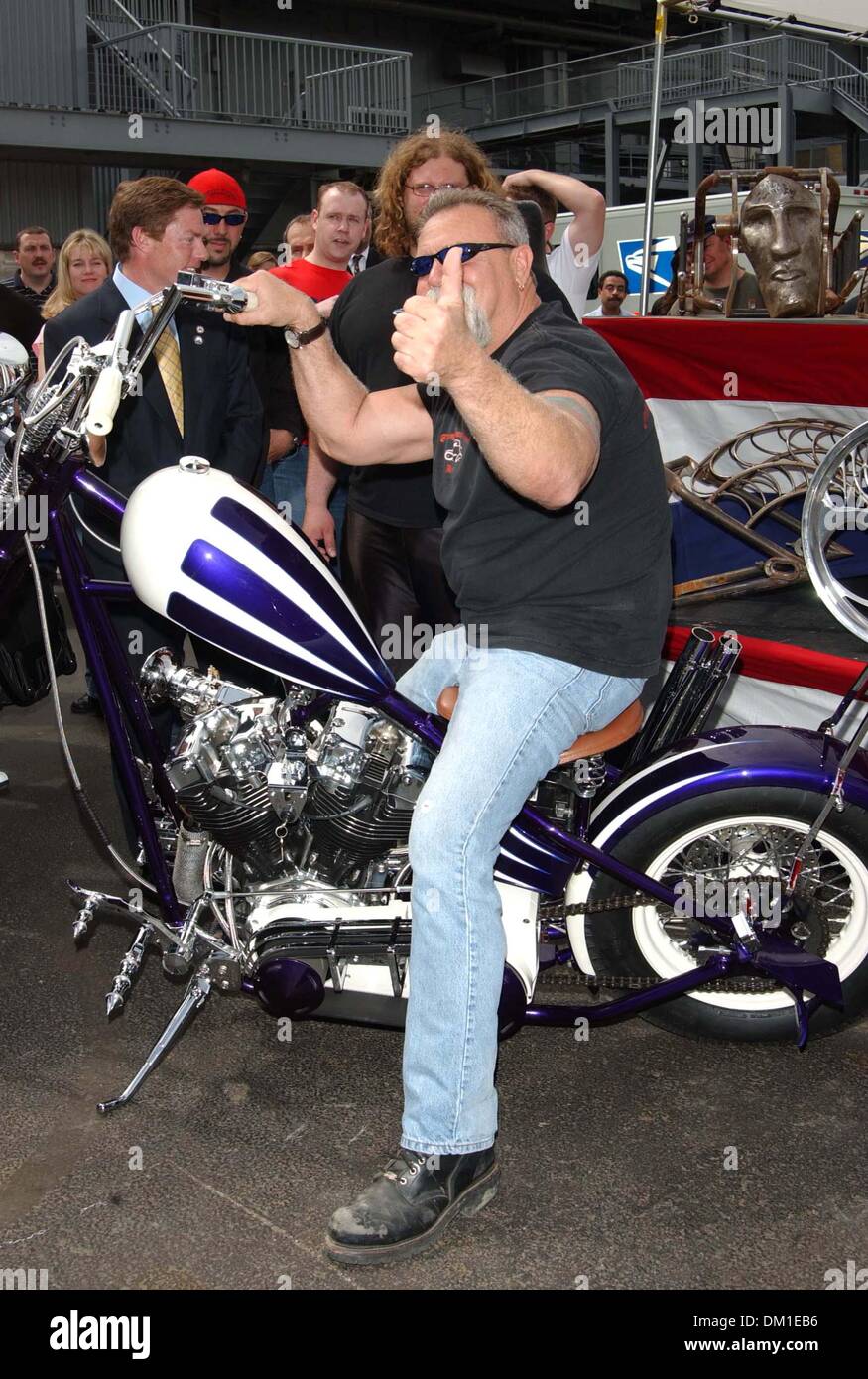 Aug. 28, 2001 - K42624AR.PAUL TEUTUL SR AND SON PAULIE, THE STARS OF ...
