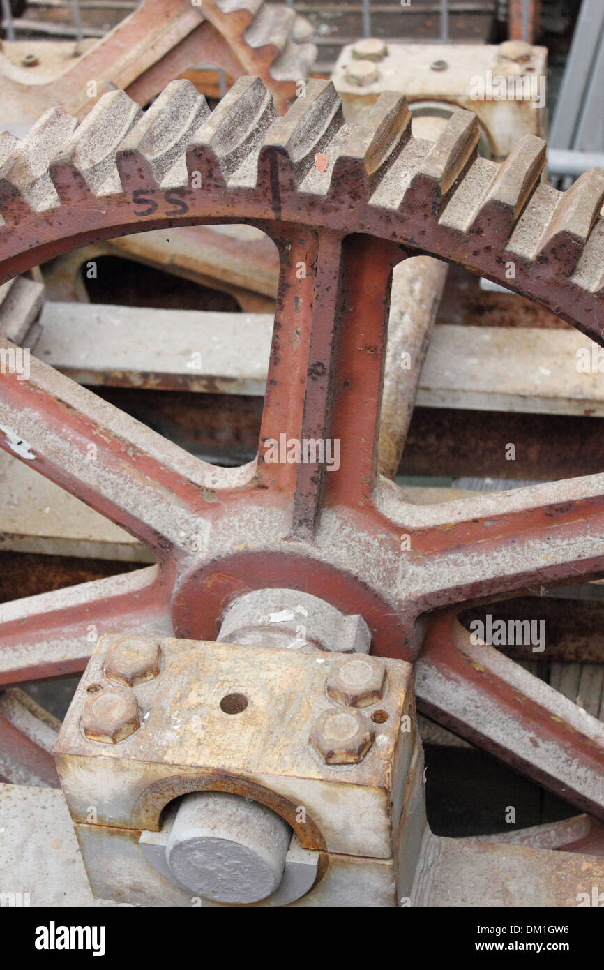 Mechanical worm gearing Stock Photo Alamy