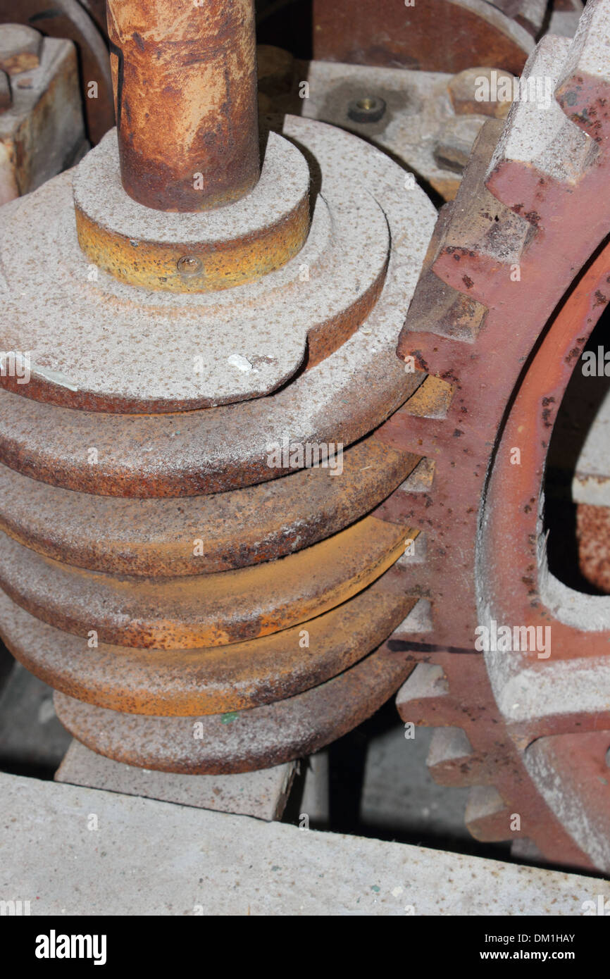 Mechanical worm gearing Stock Photo Alamy