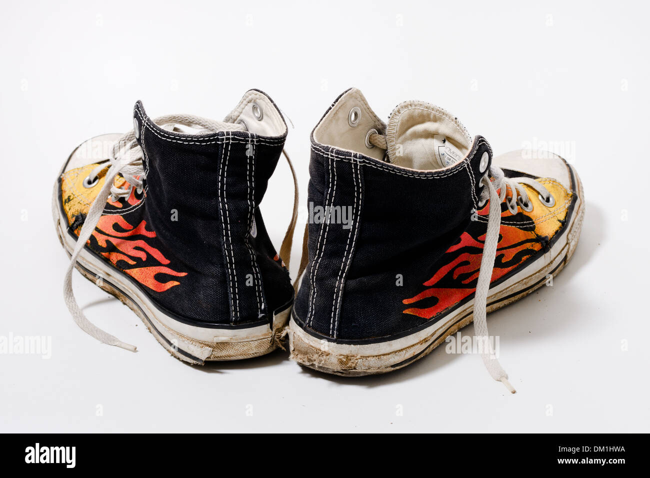 dirty all star converse