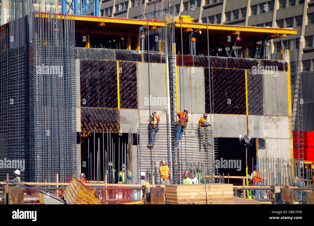 building construction in New York City Stock Photo Alamy