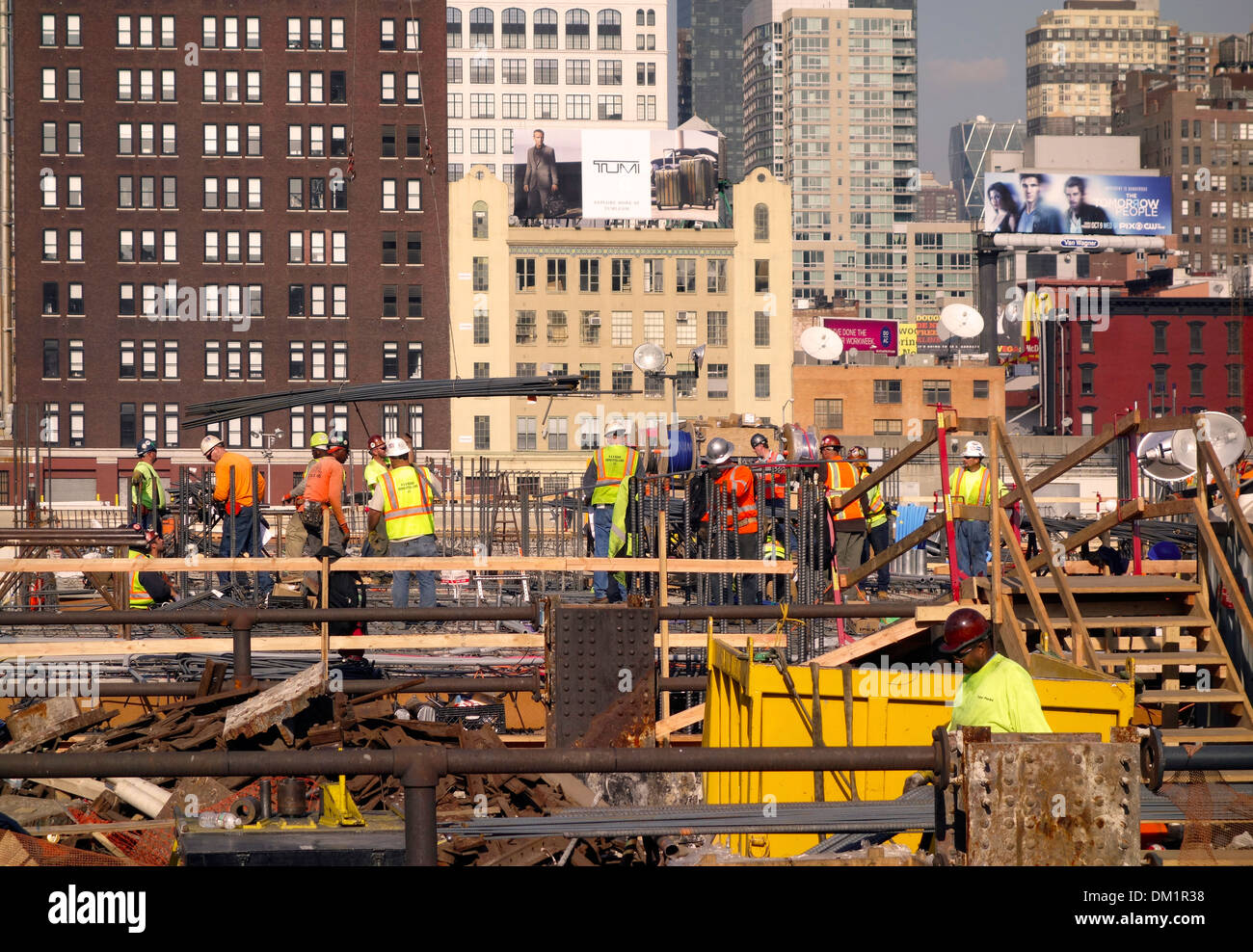 building construction in New York City Stock Photo Alamy