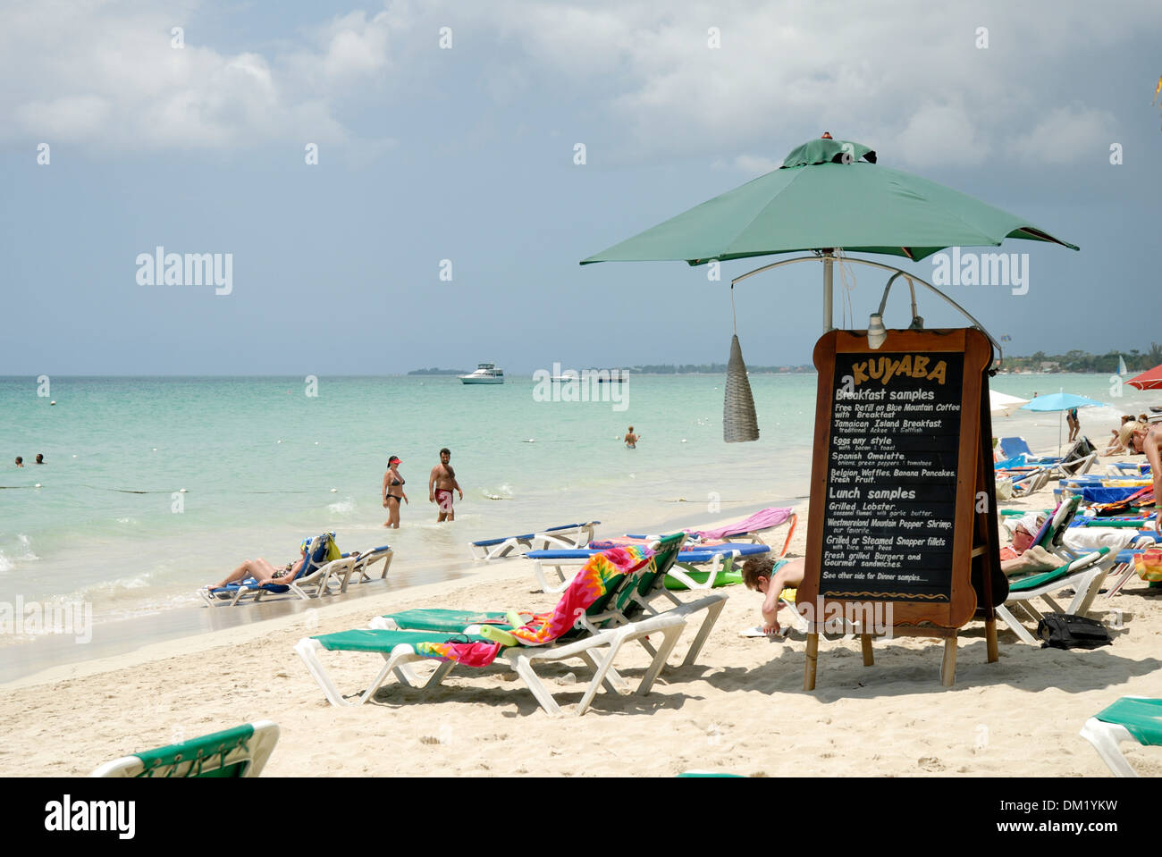 Beachside Scene and Kuyaba Menu Sign on 7Mile Beach on Negril, Jamaica Stock Photo Alamy