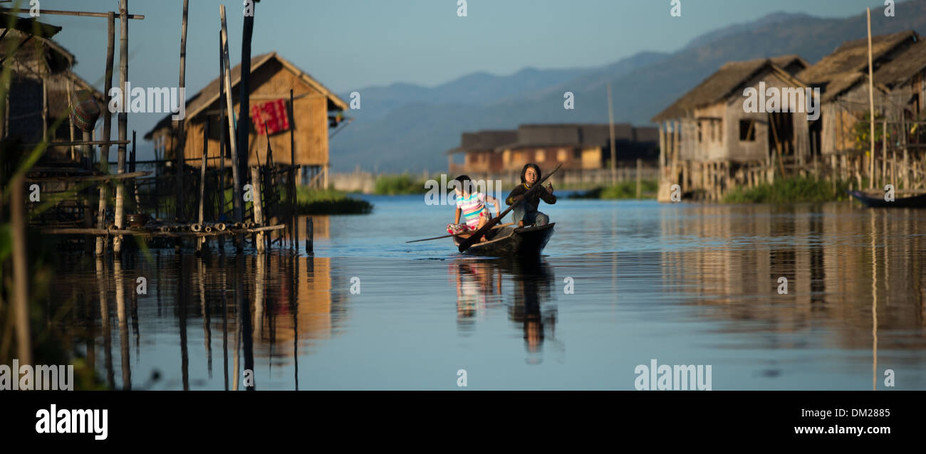 Water Inle children on the water, Inle Lake, Myanmar (Burma Stock Photo - Alamy