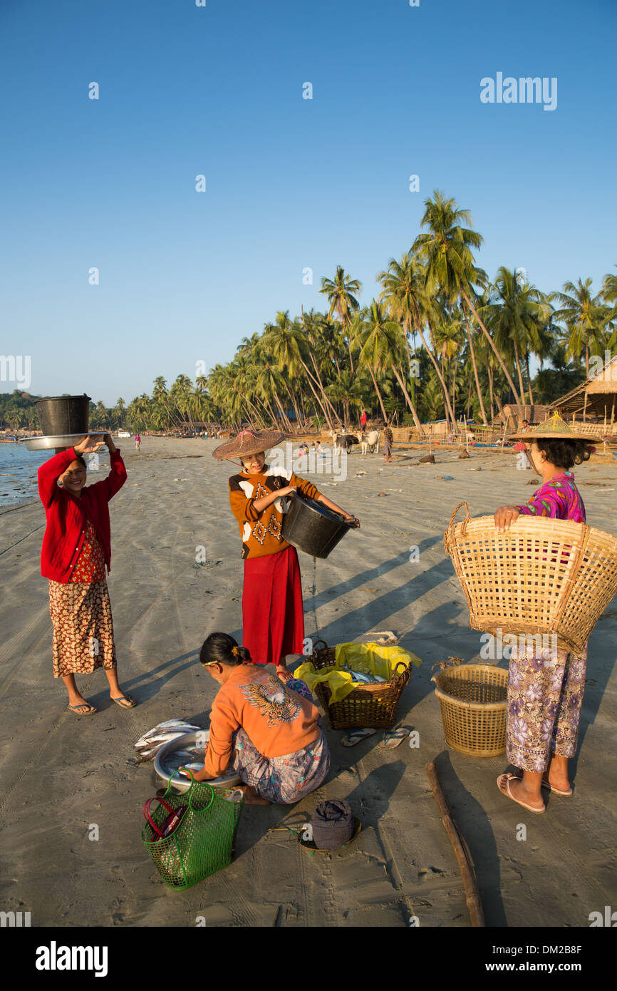 the beach at Gyeiktaw at dawn, Ngapali, Rakhine, Myanmar (Burma) Stock Photo