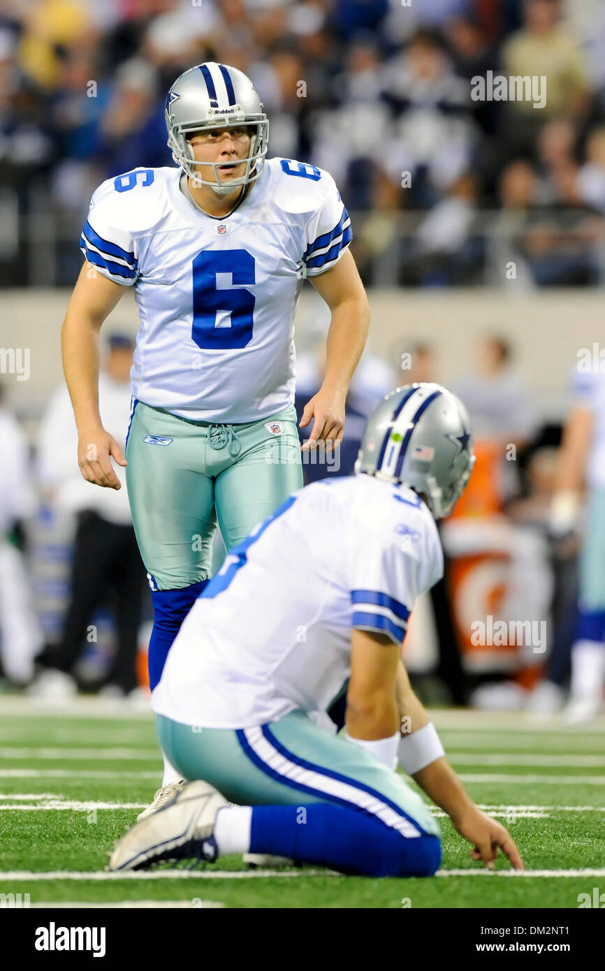 Dallas Cowboys PK Nick Folk (6) prepares for the extra point attempt with quarterback Tony Romo (9) as the place holder in the NFL football game between the San Diego Chargers and Dallas Cowboys at Cowboys Stadium in Arlington, Texas.  The Chargers defeated the Cowboys 20-17. (Credit Image: © Steven Leija/Southcreek Global/ZUMApress.com) Stock Photo