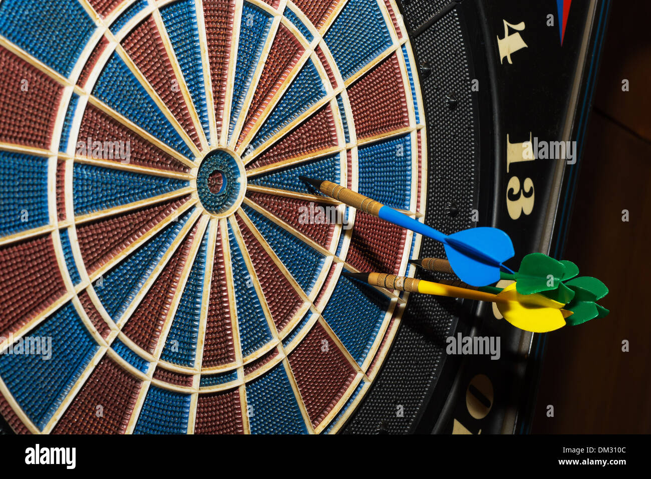 Throwing Darts High Resolution Stock Photography and Images Alamy