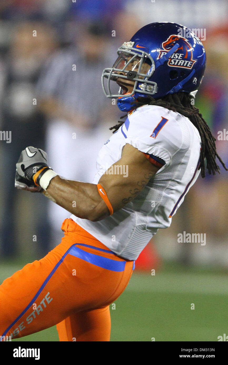 Boise State Broncos battle against the TCU Horned Frogs in the 39th Annual Fiesta Bowl sponsored by Tostitos.  Boise State cornerback Kyle Wilson celebrates a sack of TCU quarterback Andy Dalton. (Credit Image: © Tony Leon/Southcreek Global/ZUMApress.com) Stock Photo