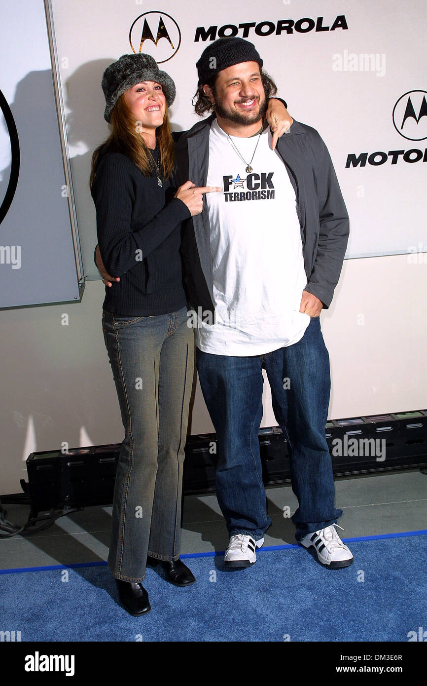 Dec. 6, 2001 - MOTOROLA 3RD ANNUAL HOLIDAY PARTY .AT  HIGHLANDS AT HOLLYWOOD & HIGHLAND.SHANNON ELIZABETH & HUSBAND JOSEPH REITMAN. FITZROY BARRETT /    12-6-2001           K23581FB     (D)(Credit Image: © Globe Photos/ZUMAPRESS.com) Stock Photo