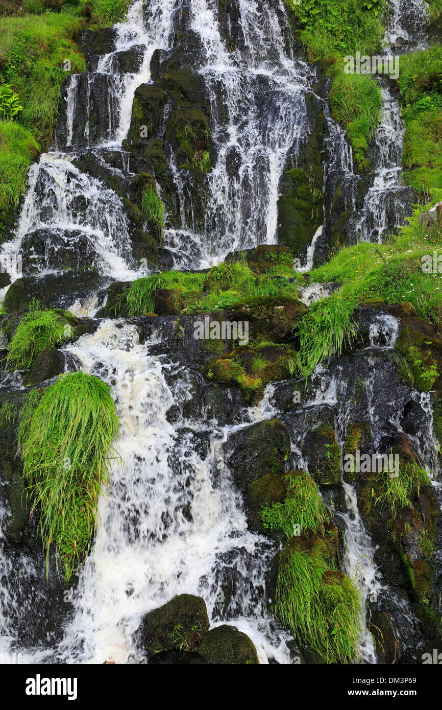 Brides veil waterfall skye hires stock photography and images Alamy