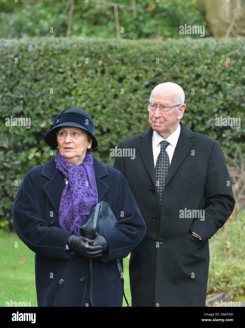 Sir bobby charlton and his wife norma hi-res stock photography and ...