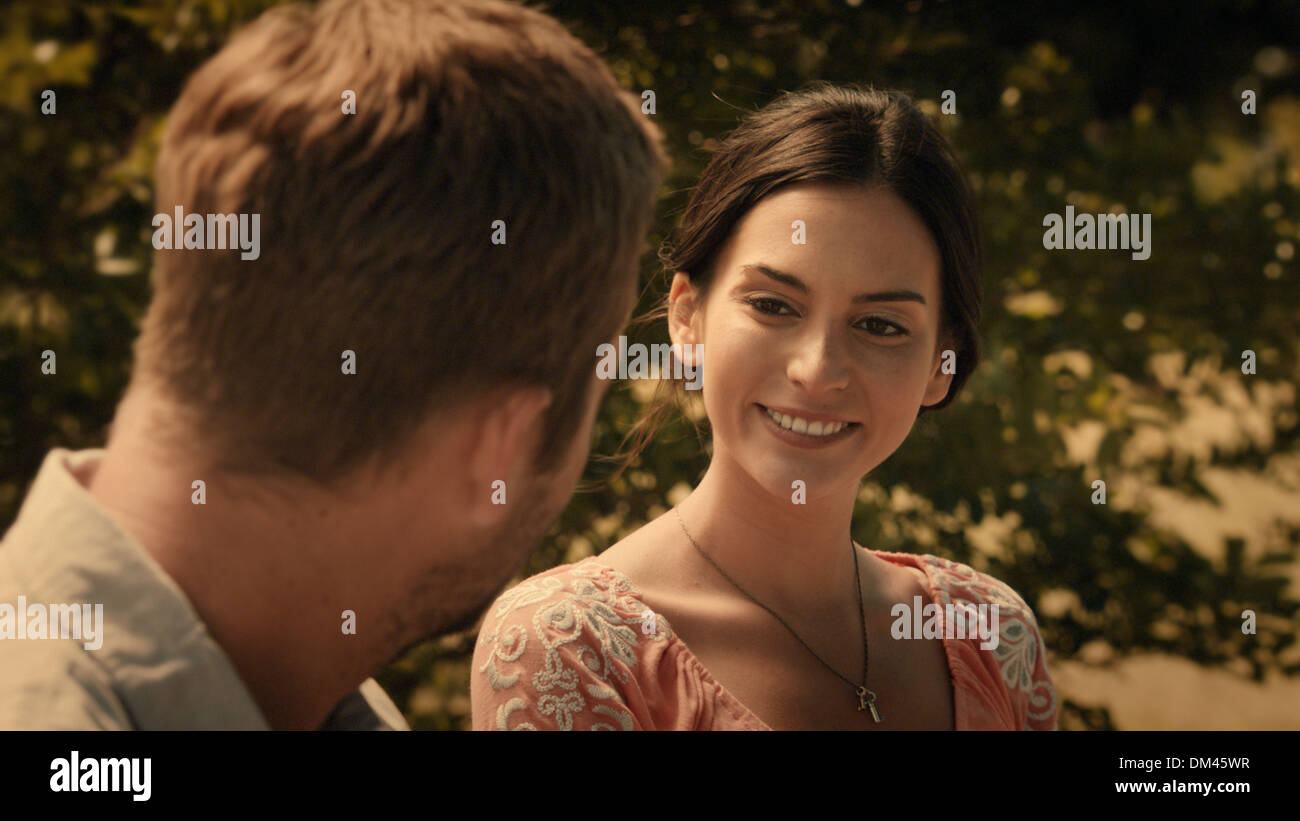 HOURS (2013) GENESIS RODRIGUEZ ERIC HEISSERER (DIR) MOVIESTORE COLLECTION LTD Stock Photo