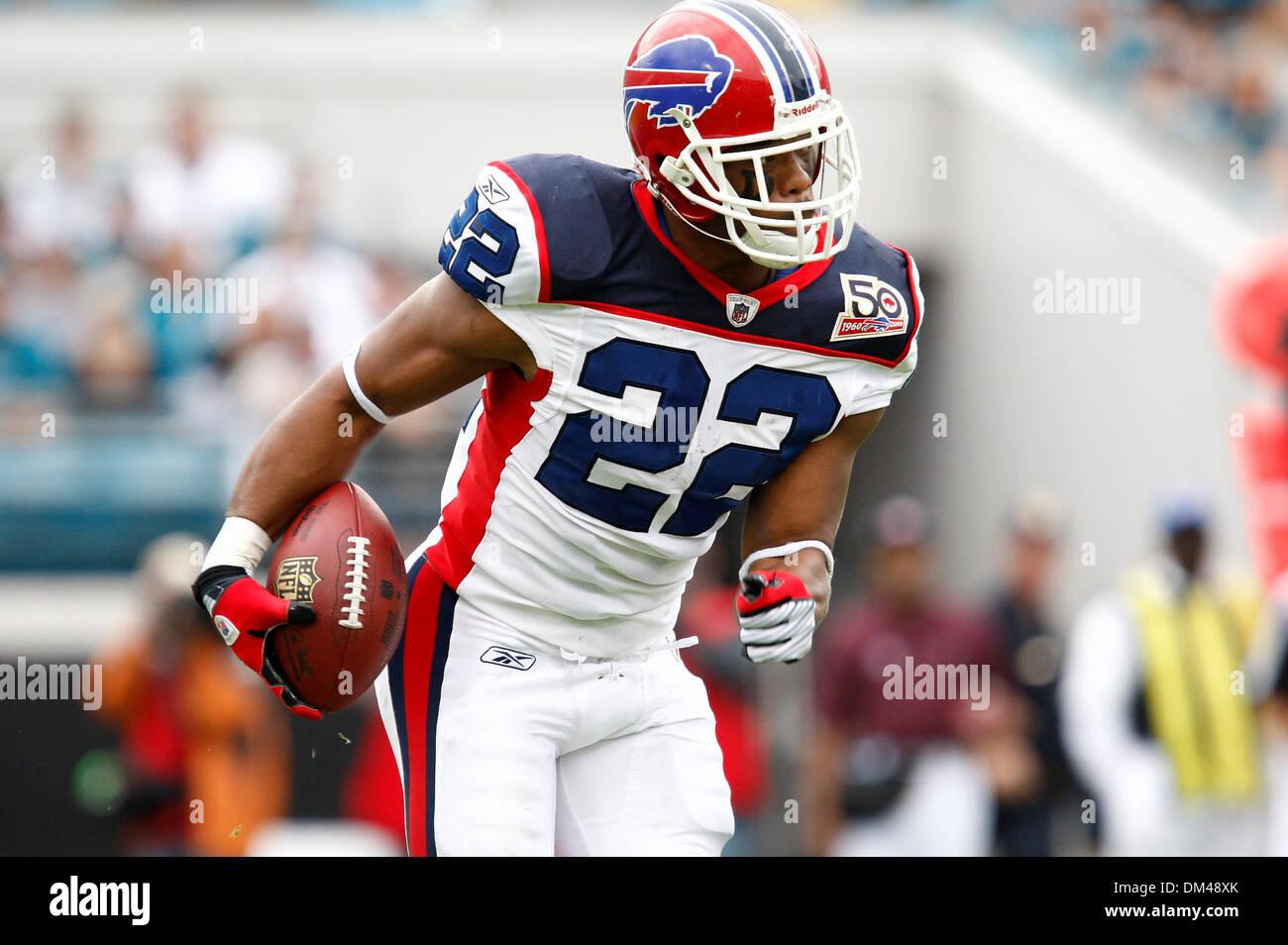 Buffalo Bills Fred Jackson (22) rushing in this NFL football game between  the Buffalo Bills and Jacksonville Jaguars at Municipal Stadium in  Jacksonville, Florida. The Jaguars defeated the Bills 29-28. (Credit Image:  ©