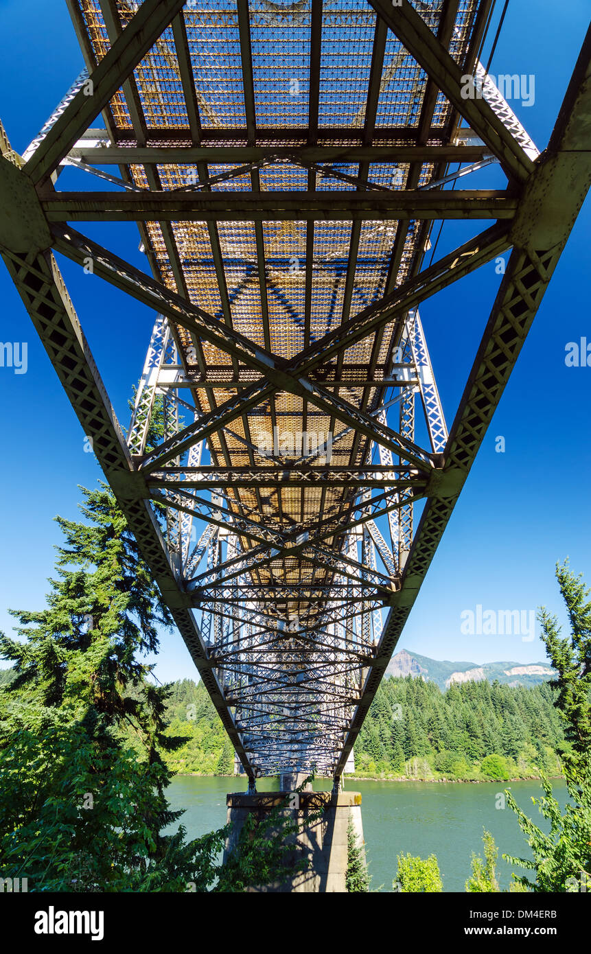 View from below the Bridge of the Gods running over the Columbia River and connecting Oregon to Washington Stock Photo