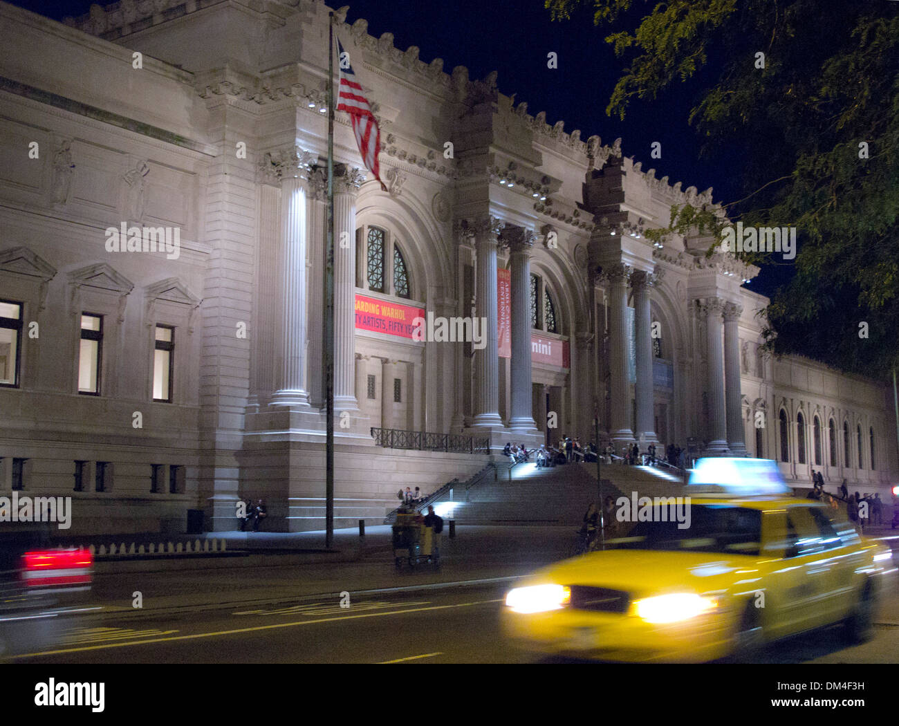 A night view of the Metropolitan Museum of Art on Fifth Avenue in New York City, USA Stock Photo