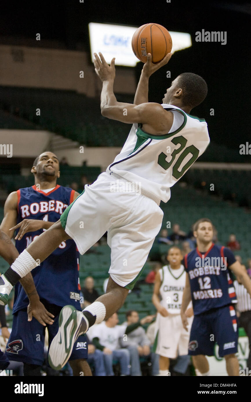 15 December 2009: Cleveland State Vikings Norris Cole (30) shots a jump  shot during the NCAA college basketball game between the Robert Morris  Colonials and the Cleveland State Vikings at the Wolstein