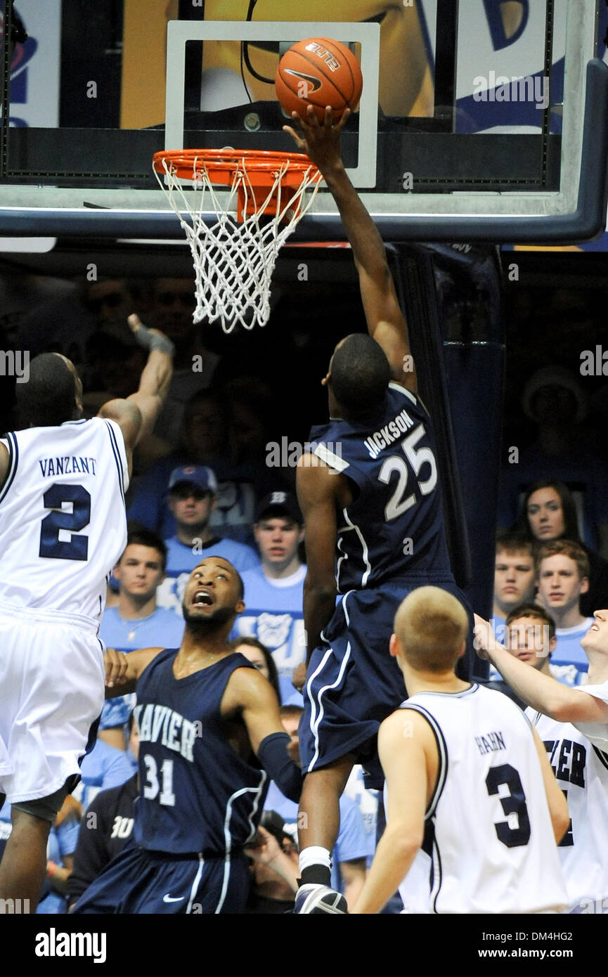 Bulldogs Gordon Hayward scores a last-second shot to win the over the  Musketeers. Butler wins 69-68 over Xavier.(20) Gordon Hayward. (Credit  Image: © Mike Taylor/Southcreek Global/ZUMApress.com Stock Photo - Alamy