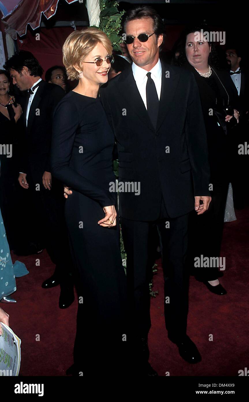 Mar. 23, 1998 - K11719NP.70TH ANNUAL ACADEMY/ OSCARS AWARDS AT HE ...