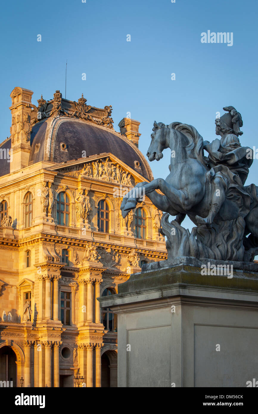 Equestrian statue of King Louis XIV at the entrance to Musee du Louvre