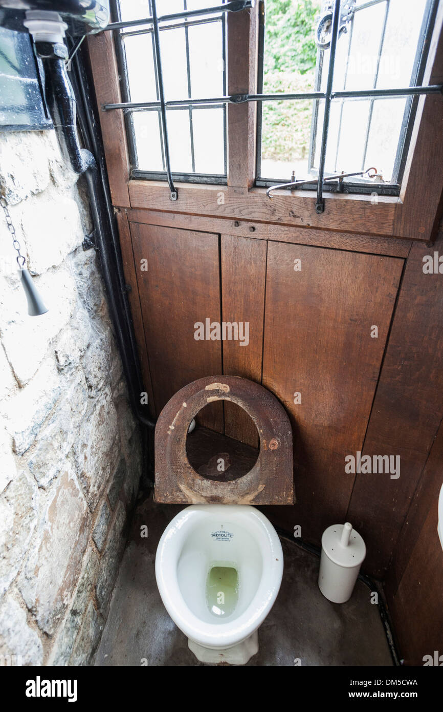 Toiletten toilette hires stock photography and images Alamy