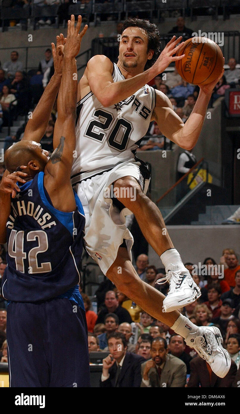 Manu Ginobili lifts Spurs over Mavericks - Deseret News