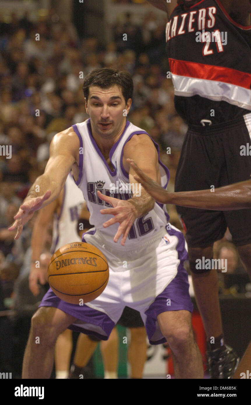 Peja Stojakovic when he played with the Sacramento KIngs.. When