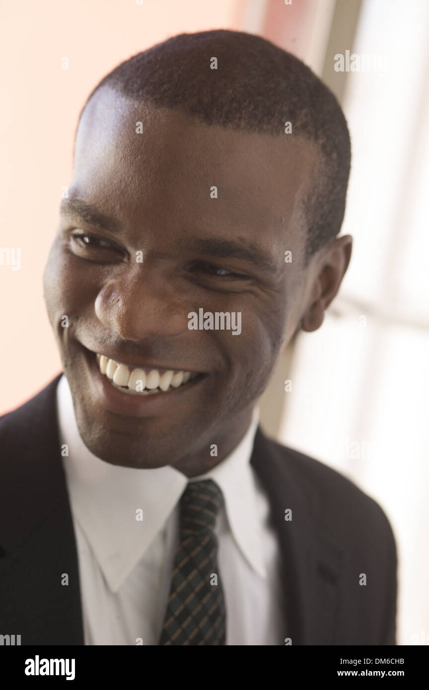 AFRICAN AMERICAN MAN PORTRAIT LAUGHING IN SUIT AND TIE Stock Photo - Alamy