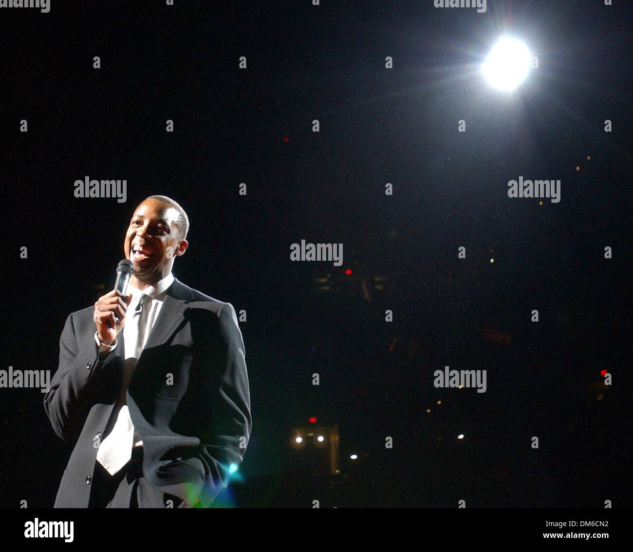 Former spurs player hi-res stock photography and images - Alamy