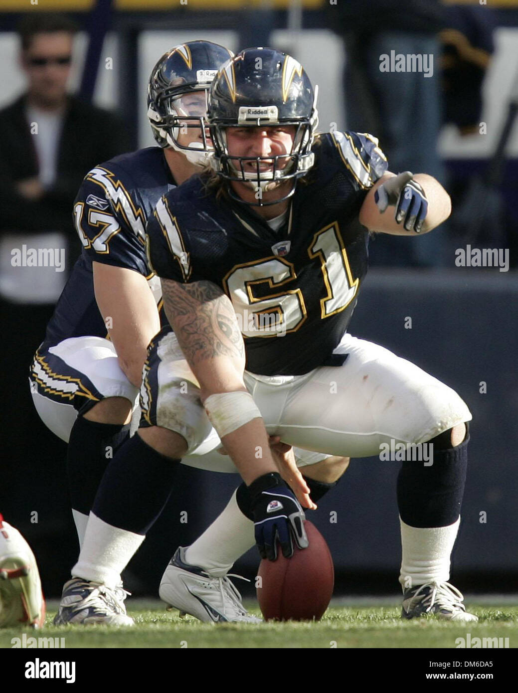 Oct 02, 2005; Foxboro, MA, USA; Chargers NICK HARDWICK points out the defense to Philip Rivers on his first play in the 3rd qtr.   Mandatory Credit: Photo by KC Alfred/San Diego Union-Tribune/ZUMA Press. (©) Copyright 2005 by San Diego Union-Tribune Stock Photo