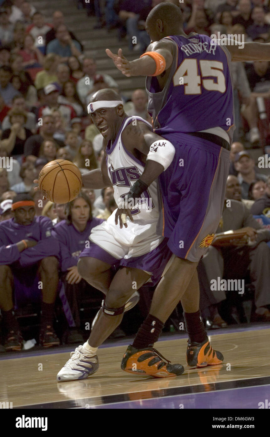 Cuttino Mobley Kings 23 pts 5 3PT vs Suns (2005) 