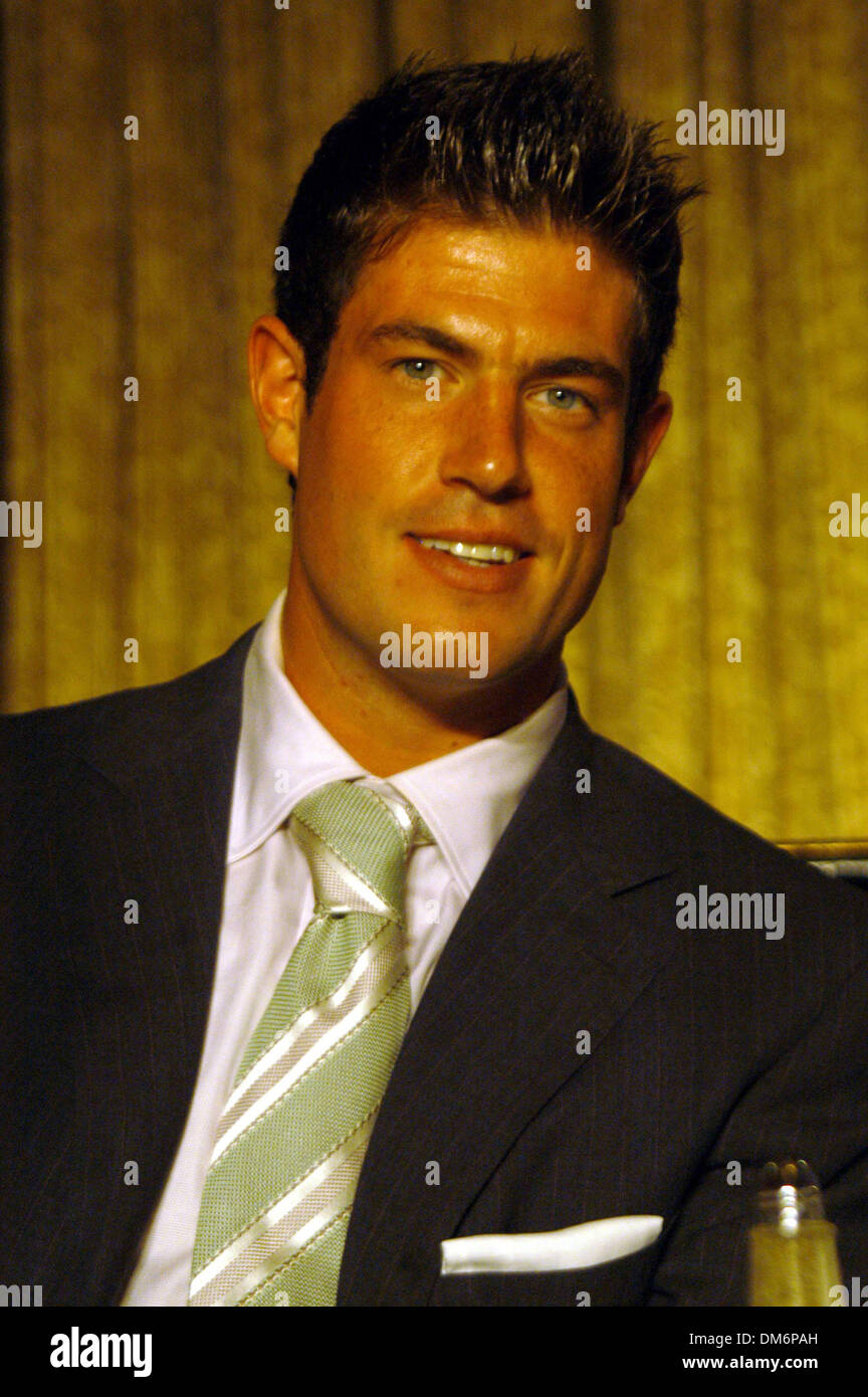 Aug 31, 2005; New York, NY, USA; New York Giants' JESSE PALMER at the Giants Kickoff Lunch at the Hilton Hotel in New York City on Aug. 31, 2005. Mandatory Credit: Photo by Jeffrey Geller/ZUMA Press. (©) Copyright 2005 by Jeffrey Geller Stock Photo
