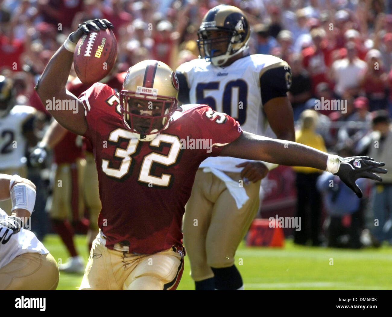 Sep 11, 2005; San Francisco, CA, USA; NFL FOOTBALL: Kevin Barlow, runs for a touch down, in the early minutes of the third quarter of the San Francisco 49ers 28 to 25 victory over the St. Louis Rams at Monster Park in San Francisco. Mandatory Credit: Photo by Hector Amezcua/Sacramento Bee/ZUMA Press. (©) Copyright 2005 by Sacramento Bee Stock Photo