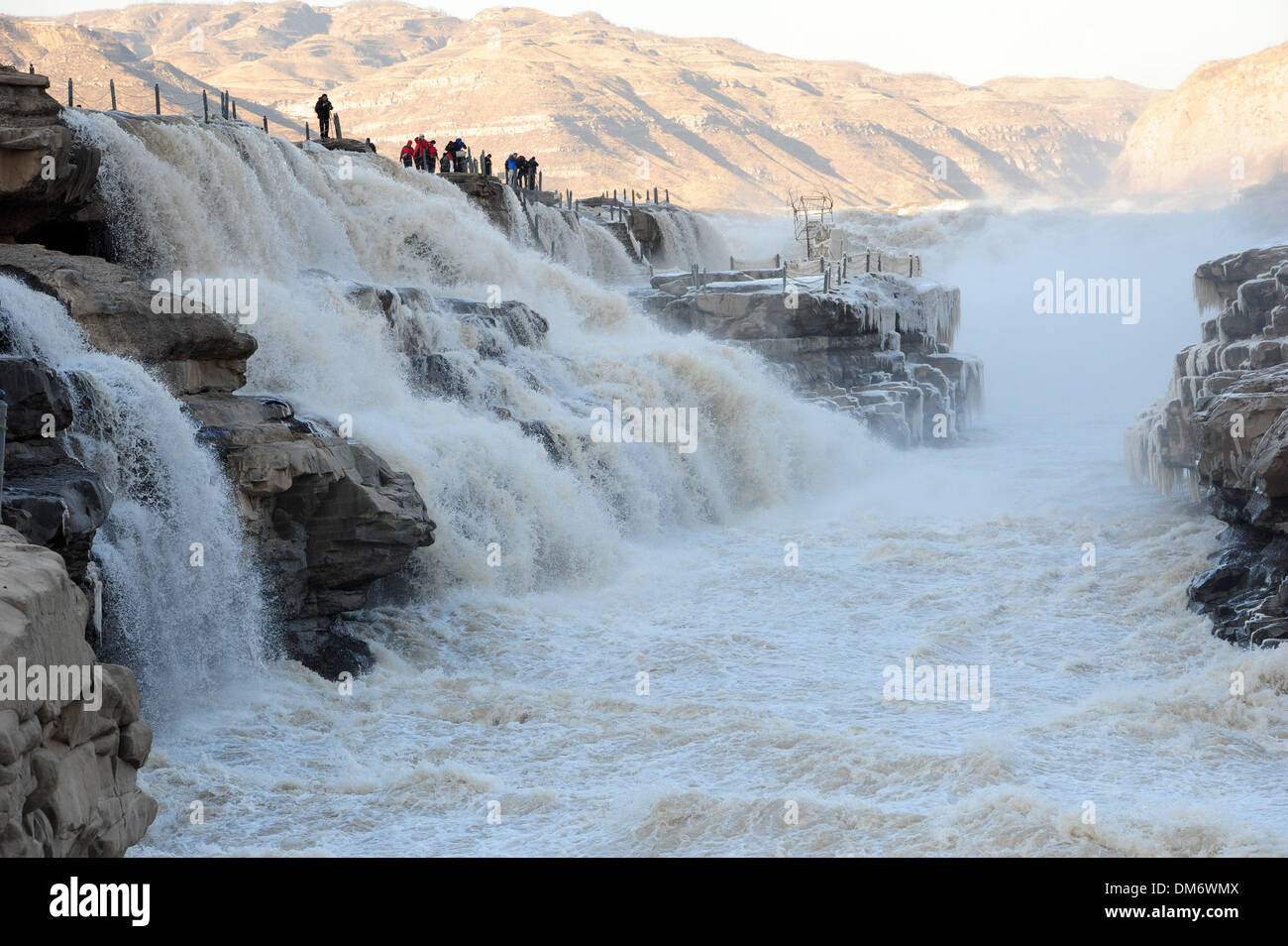 Xi An China S Shaanxi Province 12th Dec 2013 Visitors View The Magnificent Scenery Of Hukou Waterfall A Section Of The Middle Reaches Of The Yellow River In Yichuan County Northwest China S Shaanxi Province