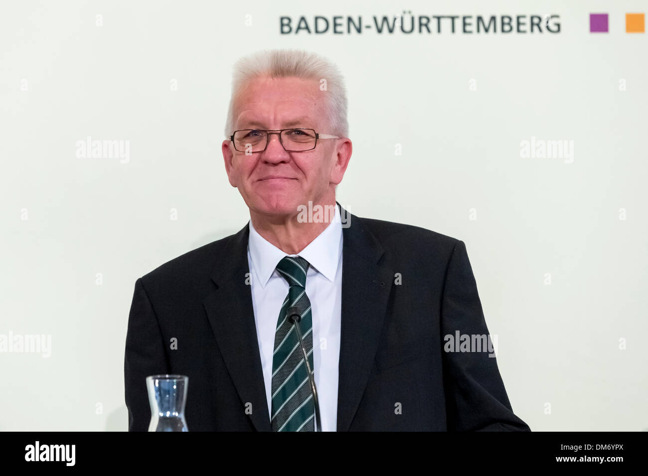Berlin, Germany. December 12th, 2013. Press Conference with Prime Minister Kretschmann, Prime Minister Lieberknecht and Prime Minister Albig after Meeting/Conference of the heads of government of the Germany Federal states at the representation of Baden-Wuerttemberg in Berlin. / Picture: Winfried Kretschmann (Green), Old President of the Conference of Prime Ministers and Minister-President of Baden-Württemberg. Credit:  Reynaldo Chaib Paganelli/Alamy Live News Stock Photo
