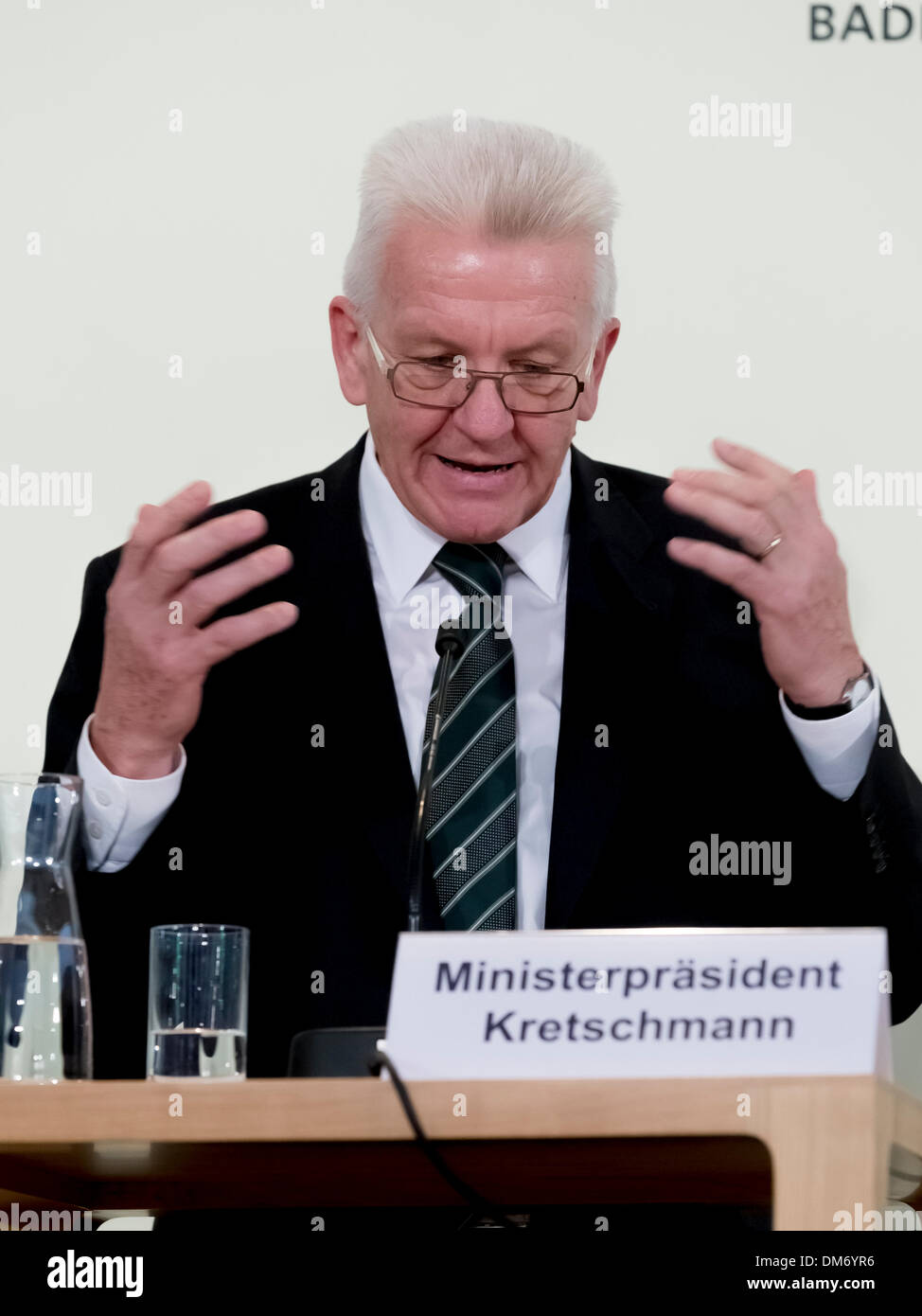 Berlin, Germany. December 12th, 2013. Press Conference with Prime Minister Kretschmann, Prime Minister Lieberknecht and Prime Minister Albig after Meeting/Conference of the heads of government of the Germany Federal states at the representation of Baden-Wuerttemberg in Berlin. / Picture: Winfried Kretschmann (Green), Old President of the Conference of Prime Ministers and Minister-President of Baden-Württemberg. Credit:  Reynaldo Chaib Paganelli/Alamy Live News Stock Photo