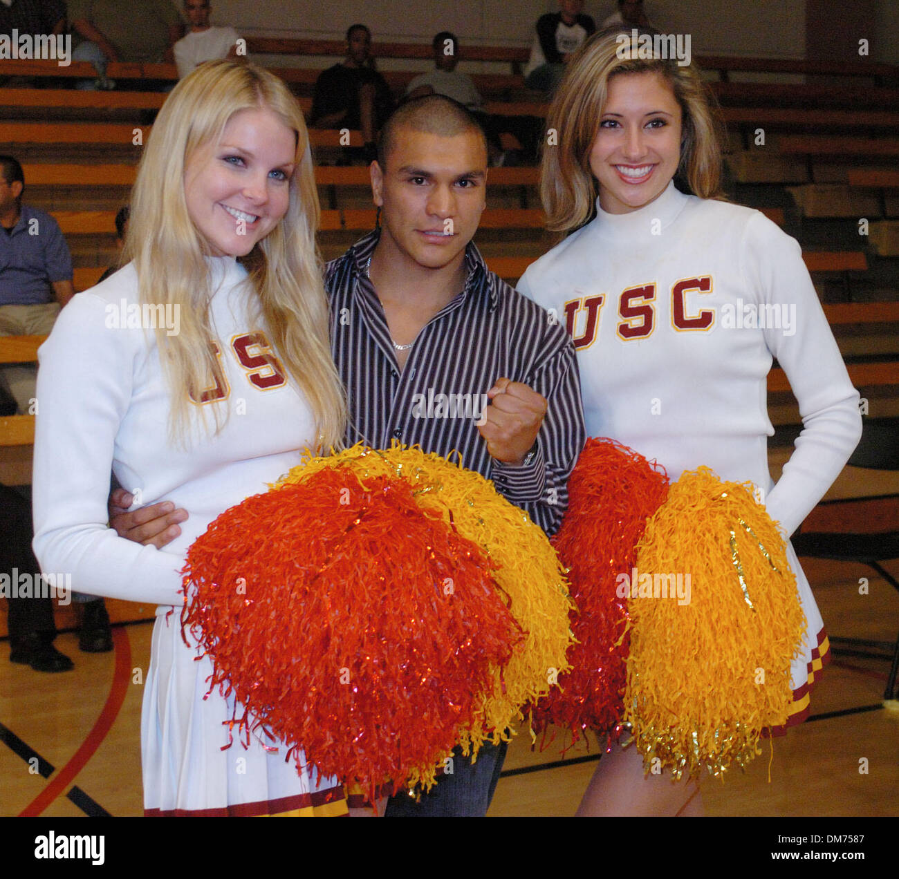 Sep 25, 2005; Los Angeles, CA, USA; Boxer DANIEL PONCE DE LEON and USC cheerleaders watch Javier Jauregui (49-12-2 34KO) (Brown trunks) defeats Randy Suico (23-1 20KO) (White trunks) via unanimous decision at The USC Lyon Events Center. The Bout was the headline event for Oscar De La Hoya's 'Solo Boxeo De Miller' promoted by Golden Boy Promotions. Mandatory Credit: Photo by Rob DeL Stock Photo