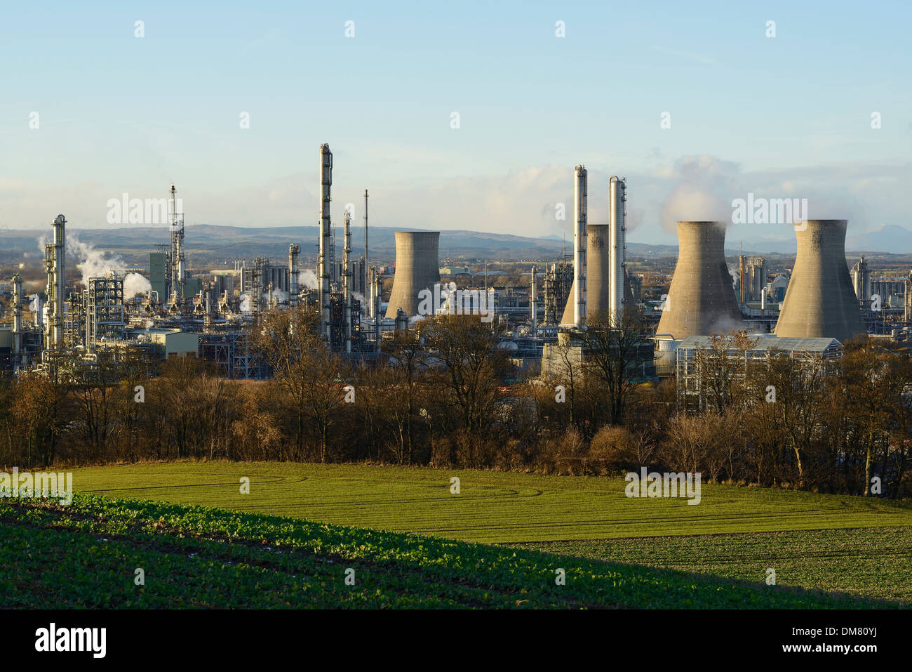 The oil refinery complex at Grangemouth Scotland UK Stock Photo Alamy