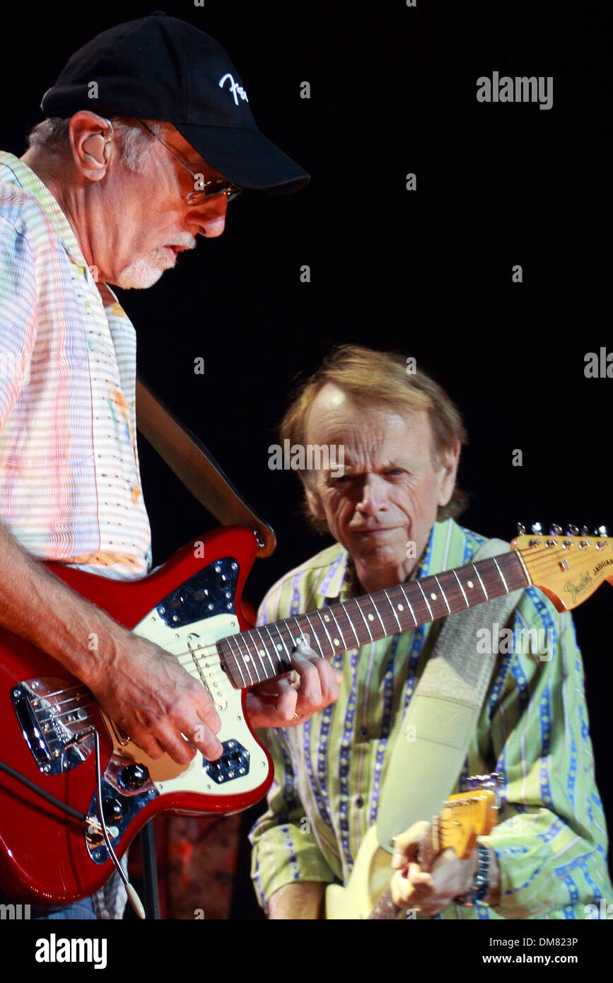 David Marks And Al Jardine Beach Boys Performing At Entertainment