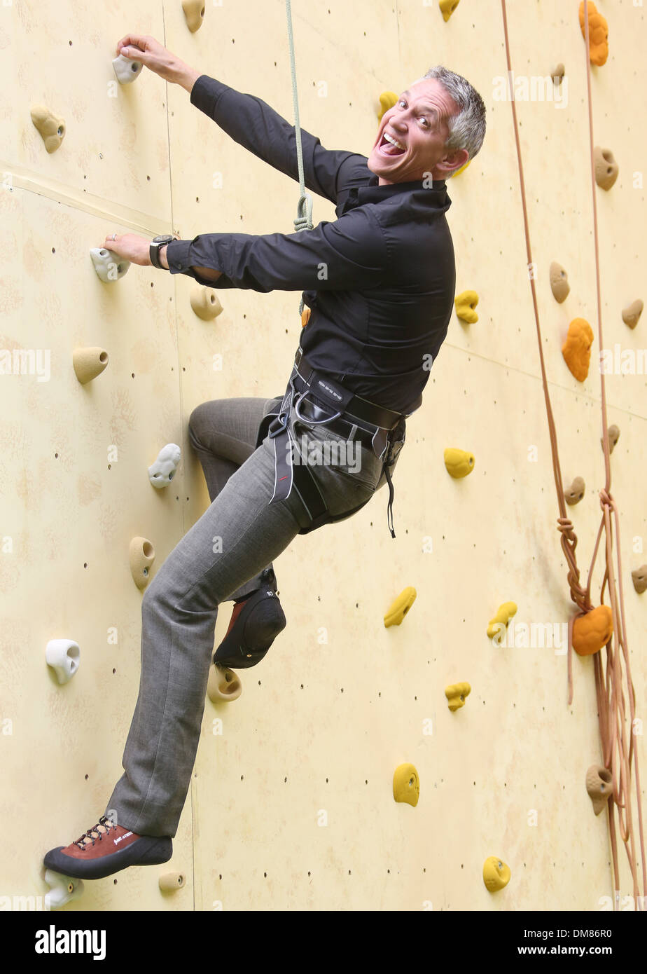 Greg Rutherford Walker's deep ridged crisps - Britain's tallest ...