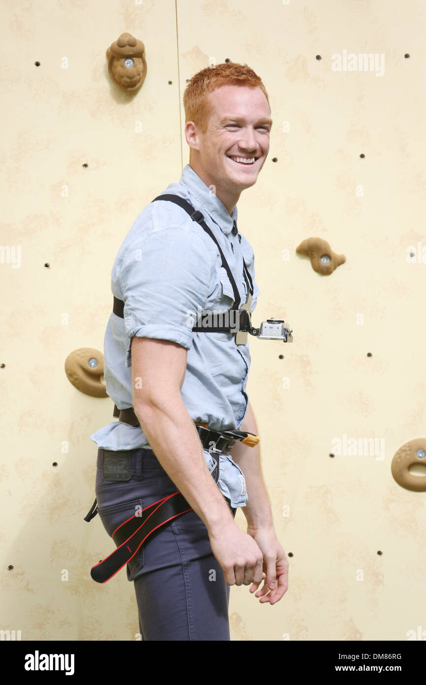 Greg Rutherford Walker's deep ridged crisps - Britain's tallest ...