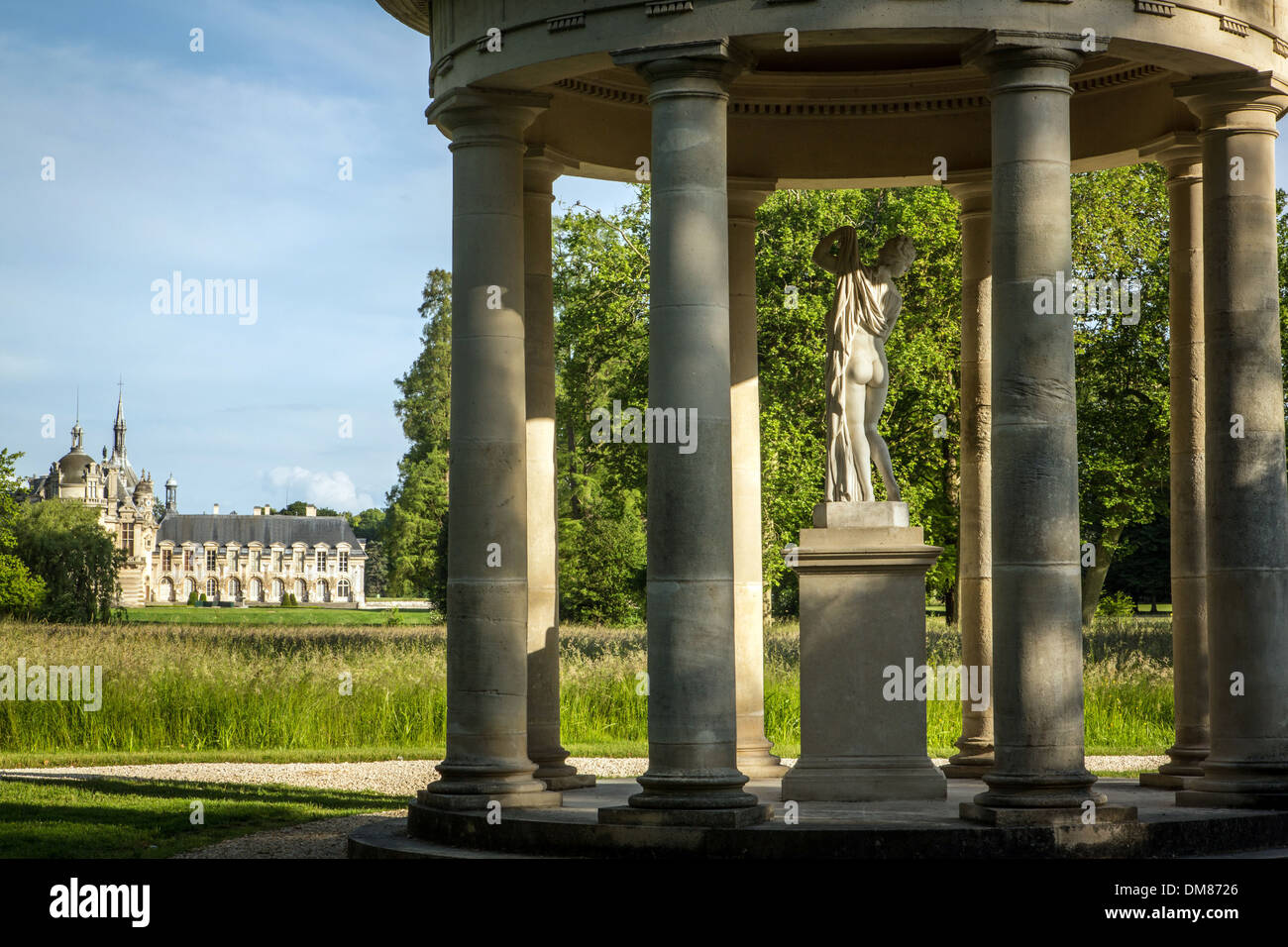 2 Callipygian Royalty-Free Images, Stock Photos & Pictures