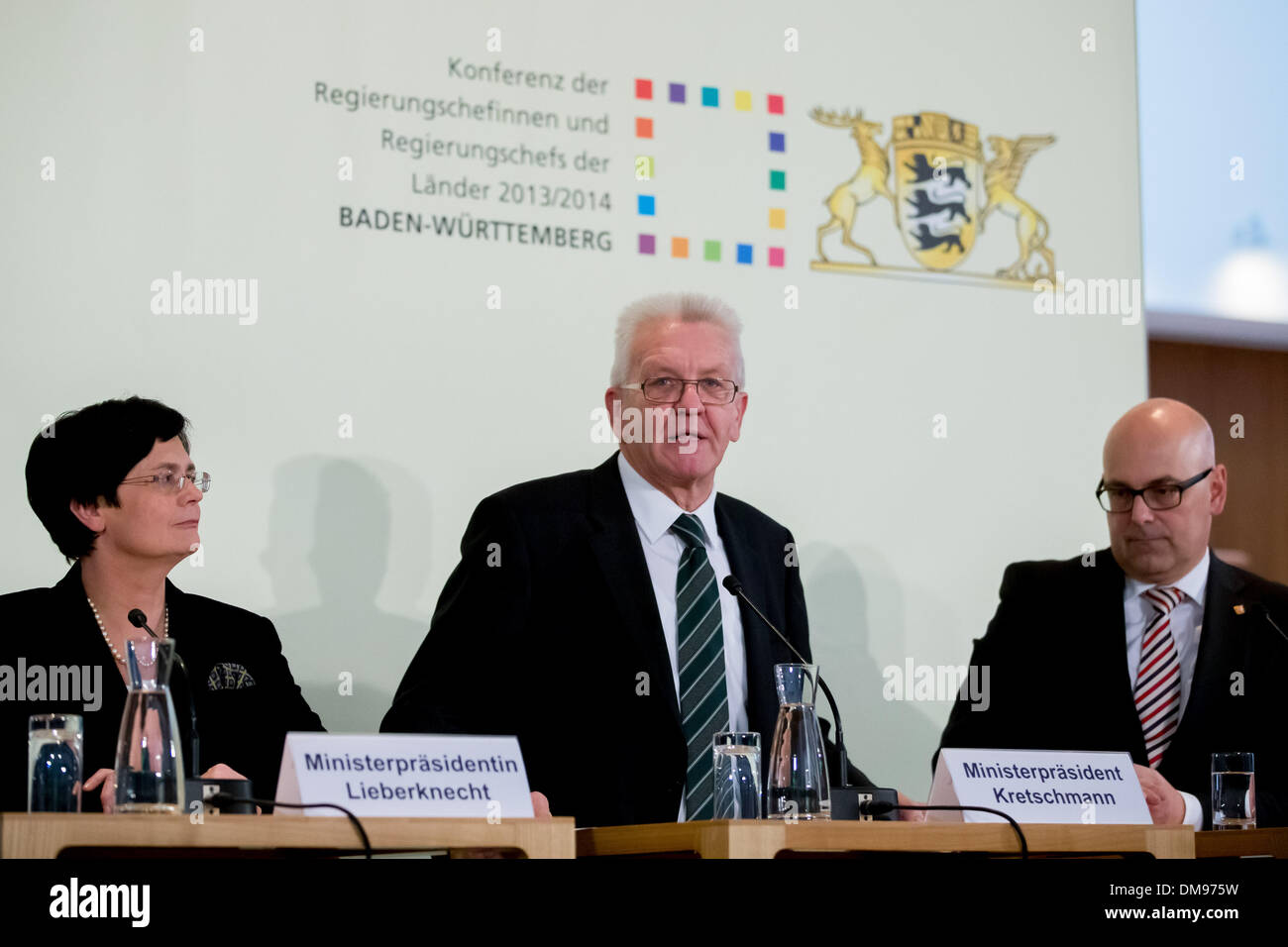 Berlin, Germany. 12th Dec, 2013. Press Conference with Prime Minister Kretschmann, Prime Minister Lieberknecht and Prime Minister Albig after Meeting/Conference of the heads of government of the Germany Federal states at the representation of Baden-Wuerttemberg in Berlin. / Picture: Christine Lieberknecht (CDU), Minister-President of ThÃƒÂ¼ringer, Winfried Kretschmann (Green), Old President of the Conference of Prime Ministers and Minister-President of Baden-WÃƒÂ¼rttemberg, and Torsten Albig (SPD), Minister-President of Schleswig-Holstein, in Berlin, on December 12, 2013.Photo: Reynaldo Pag Stock Photo
