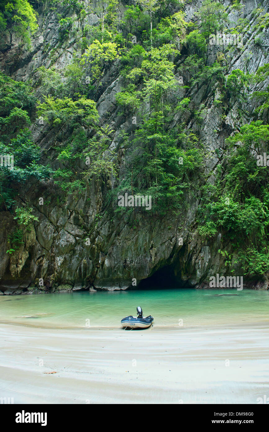 inside the hidden Emerald Cave (Tham Morakot) on Koh Mook island in Thailand Stock Photo