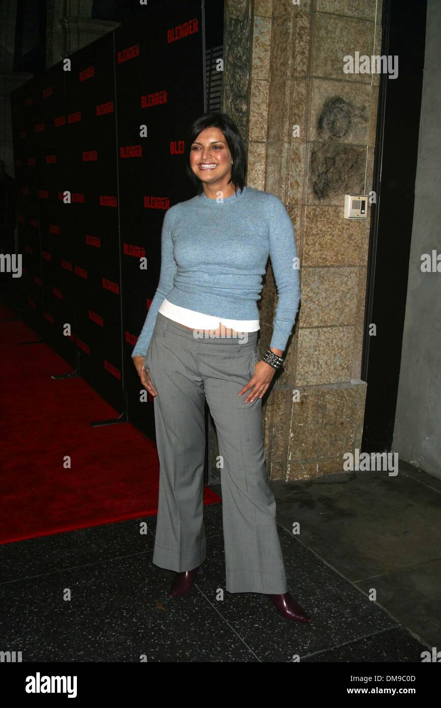 Oct. 30, 2002 - Hollywood, CALIFORNIA, USA - JENNIFER GIMENEZ